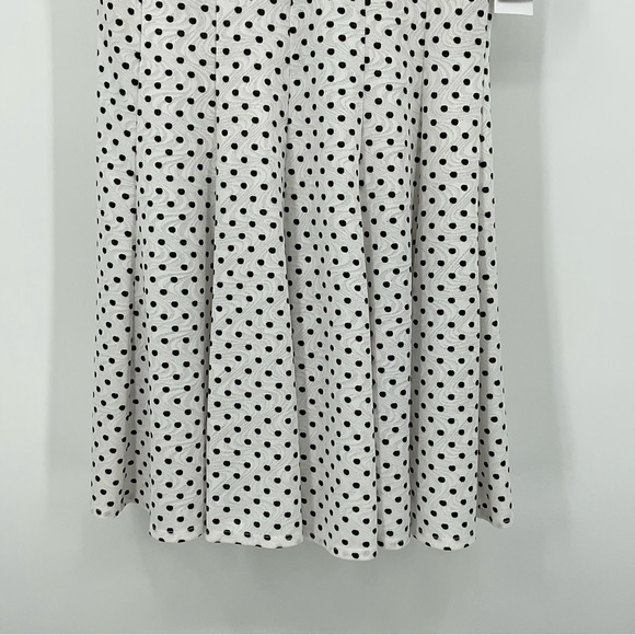 Danny & Nicole White‎ Dress with Black Polka Dots Size 14P NWT E10 - Picture 3 of 11